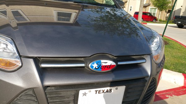 How 2 glue plastic lettering back on 2001 ford escape #6