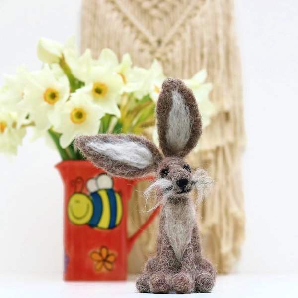 Hare Needle Felting Kit For Beginners, Animal Felting Kit Needle