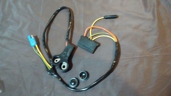 Voltage regulator to alternator Wiring Harness 70 Ford Mustang V8 with