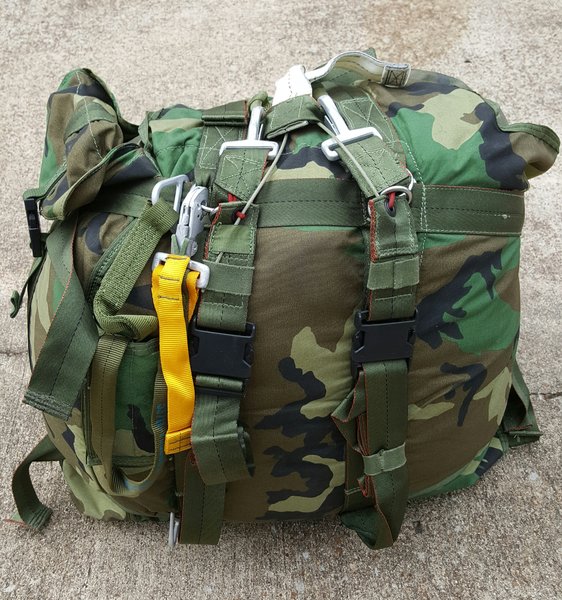 Airborne drop bag ruck sack HALO drop line Kit bag Flyers Halojumper