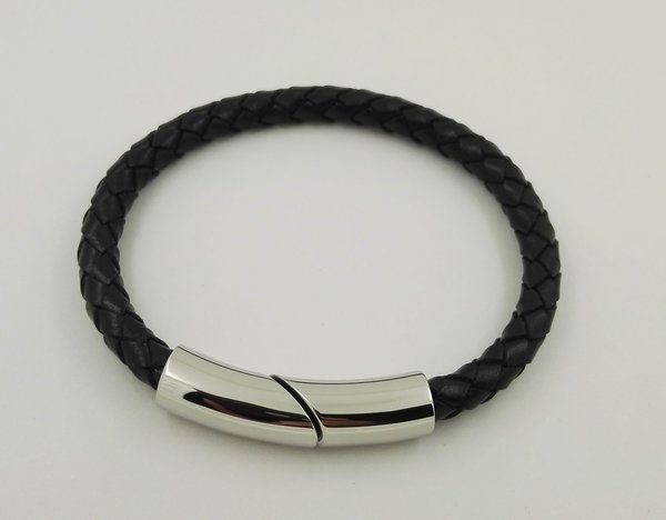 Flexible leather covered wire bracelet | Splurg'd - Fashion Jewelry Trends