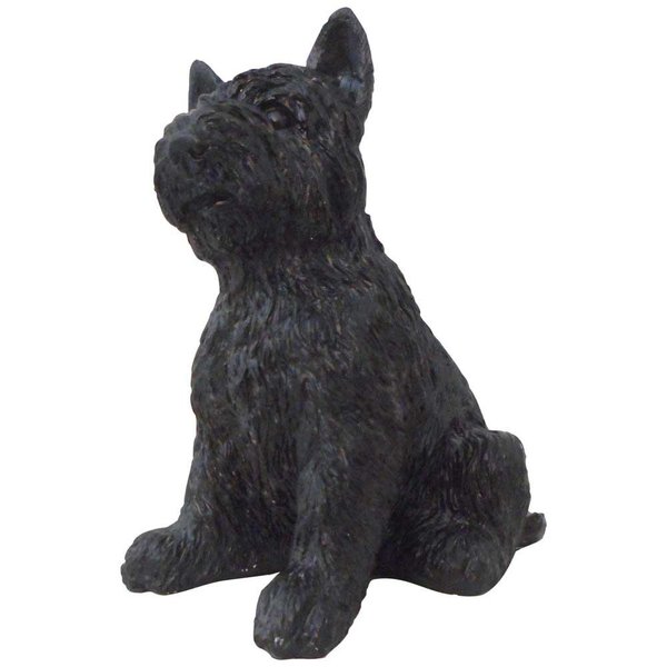 scottie statue