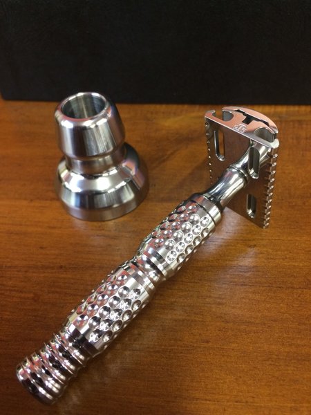 TRH:5 Stainless Steel Safety Razor Handle  Stainless 