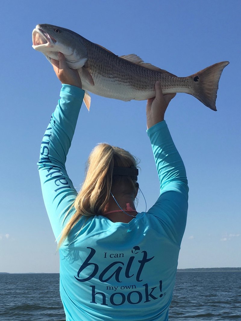 Women's fishing tank top! Love this! Get it at www.ladyfish.com